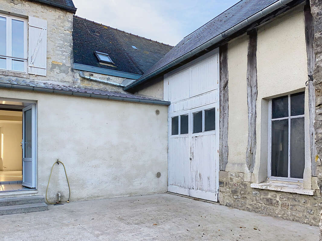 Maison à SAINTE-MERE-EGLISE