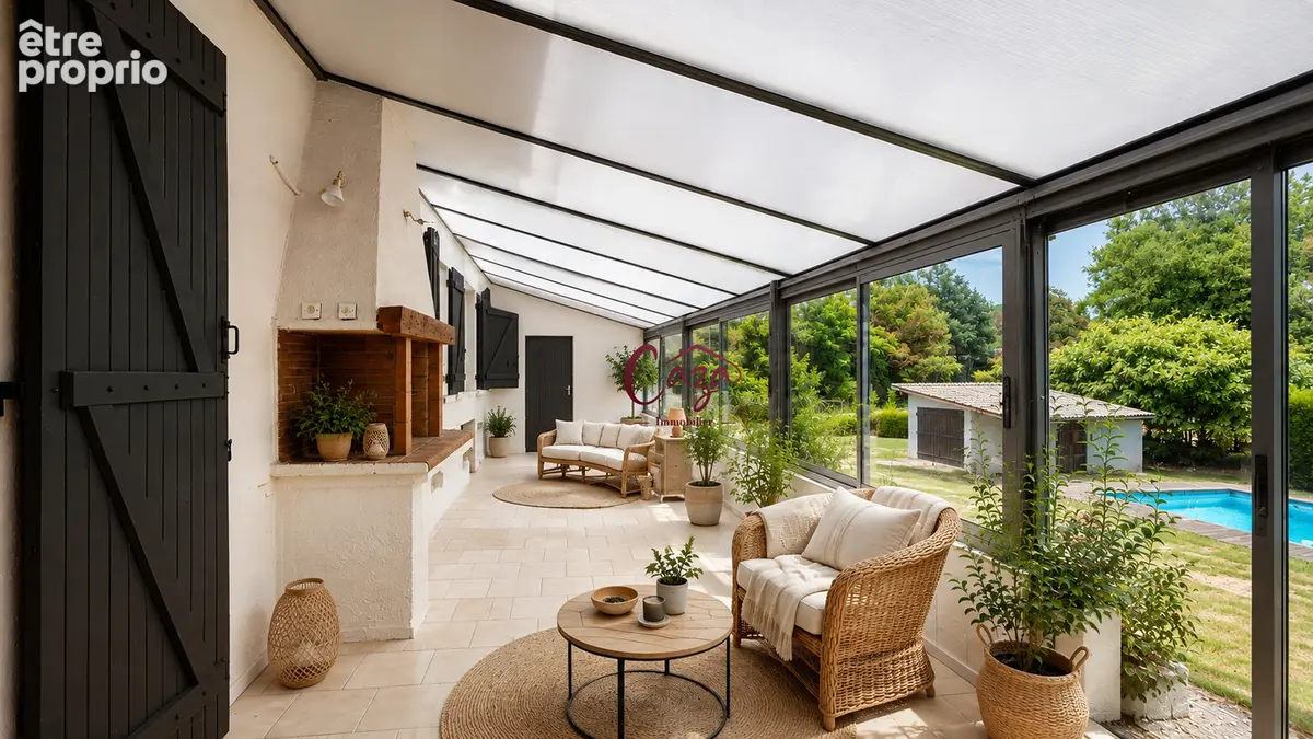 Maison traditionnelle FARGUES SAINT HILAIRE superbe environement - photo 13