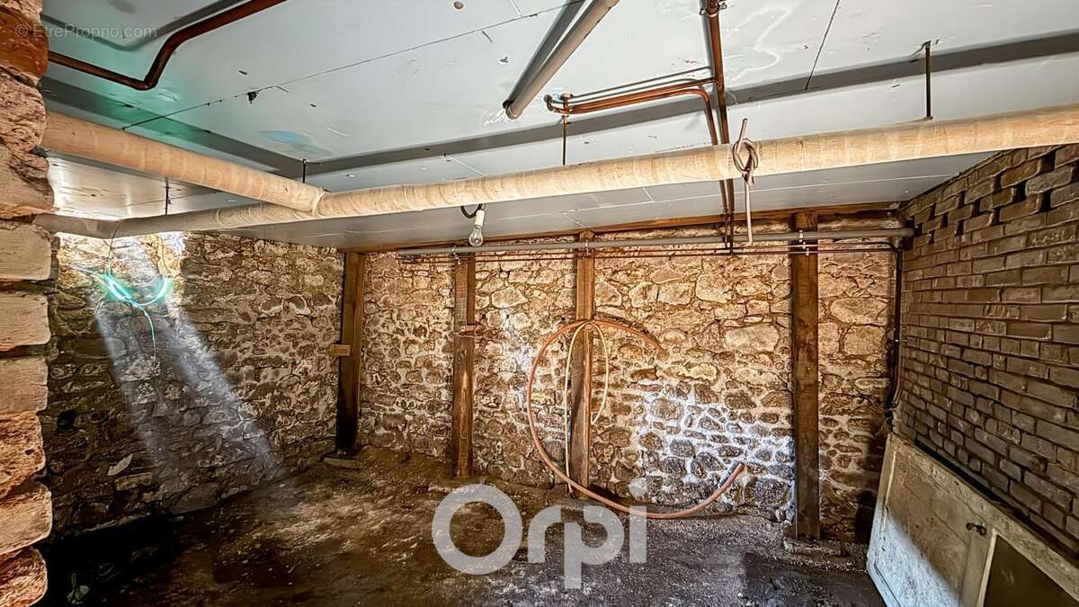  Maison en pierres - St Sulpice Laurière - photo 24