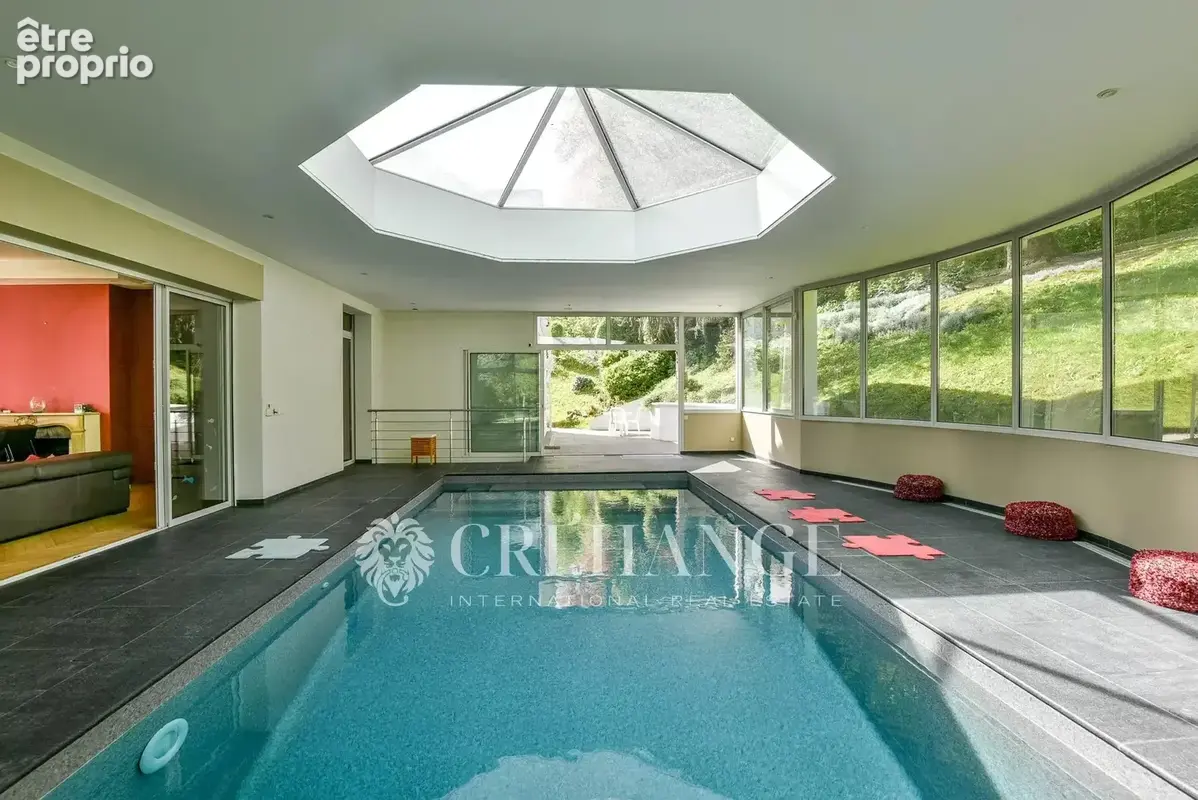 Bellevue, Le Port-Marly — Propriété familiale avec piscine intérieure - photo 6