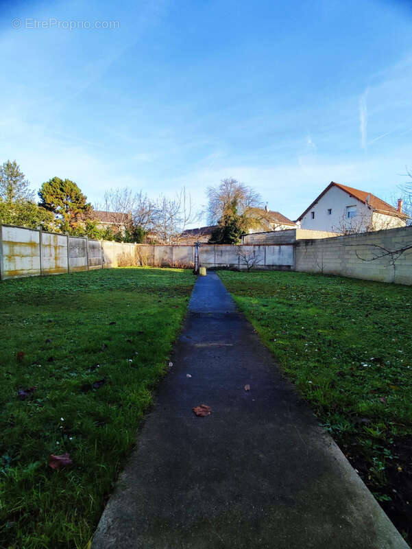 Maison à AULNAY-SOUS-BOIS