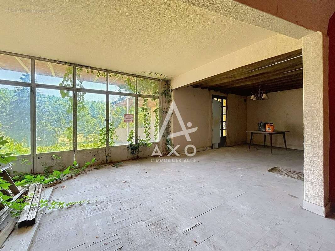 Maison centre bourg de nevoy - photo 11