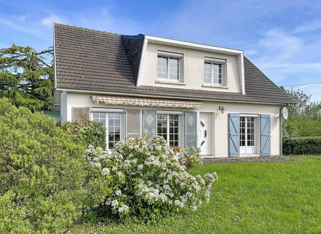 Maison à COUTANCES