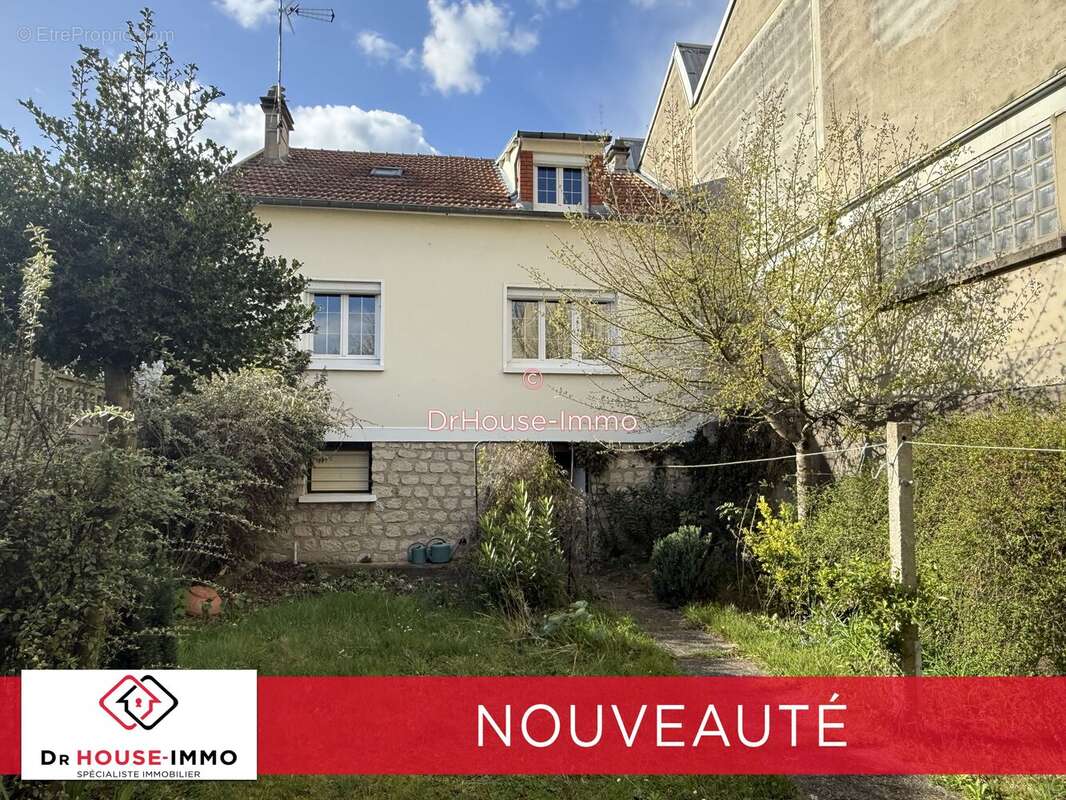 Maison à MANTES-LA-VILLE