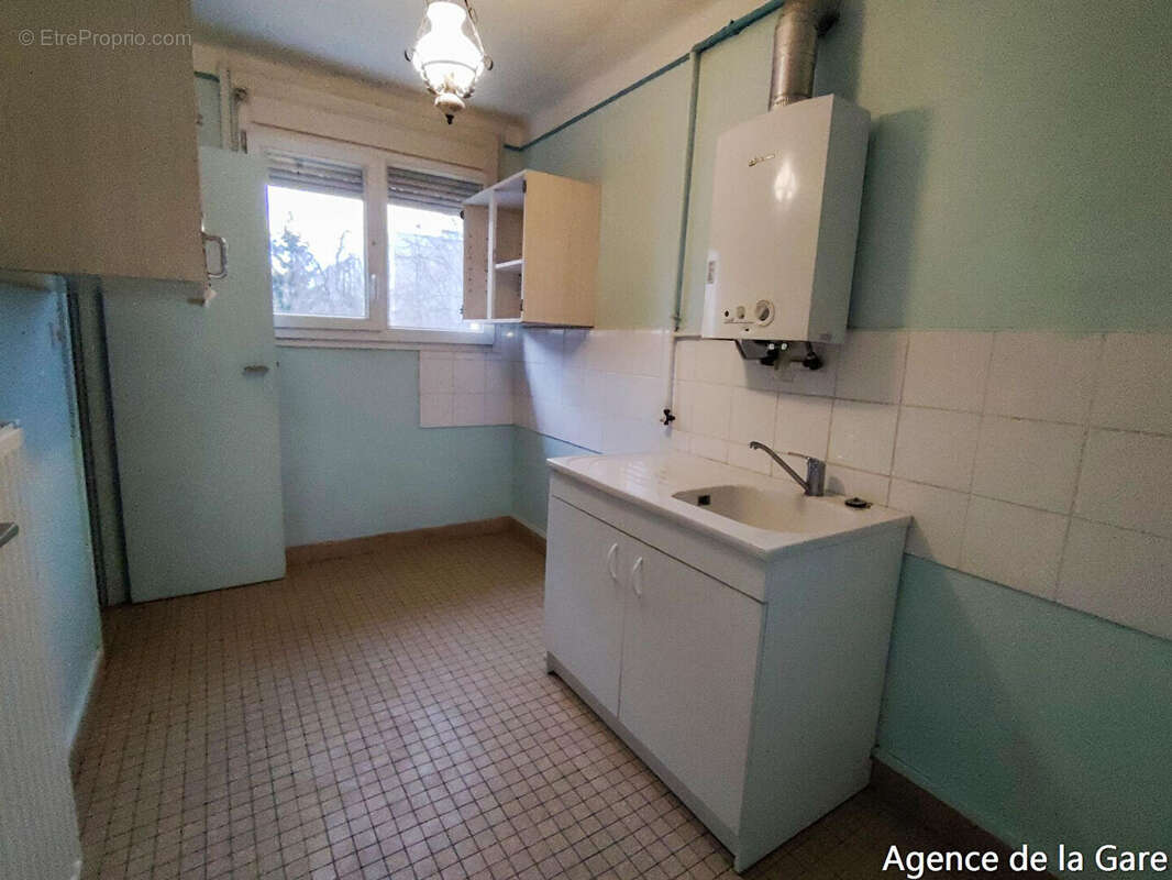 Appartement à HOUILLES