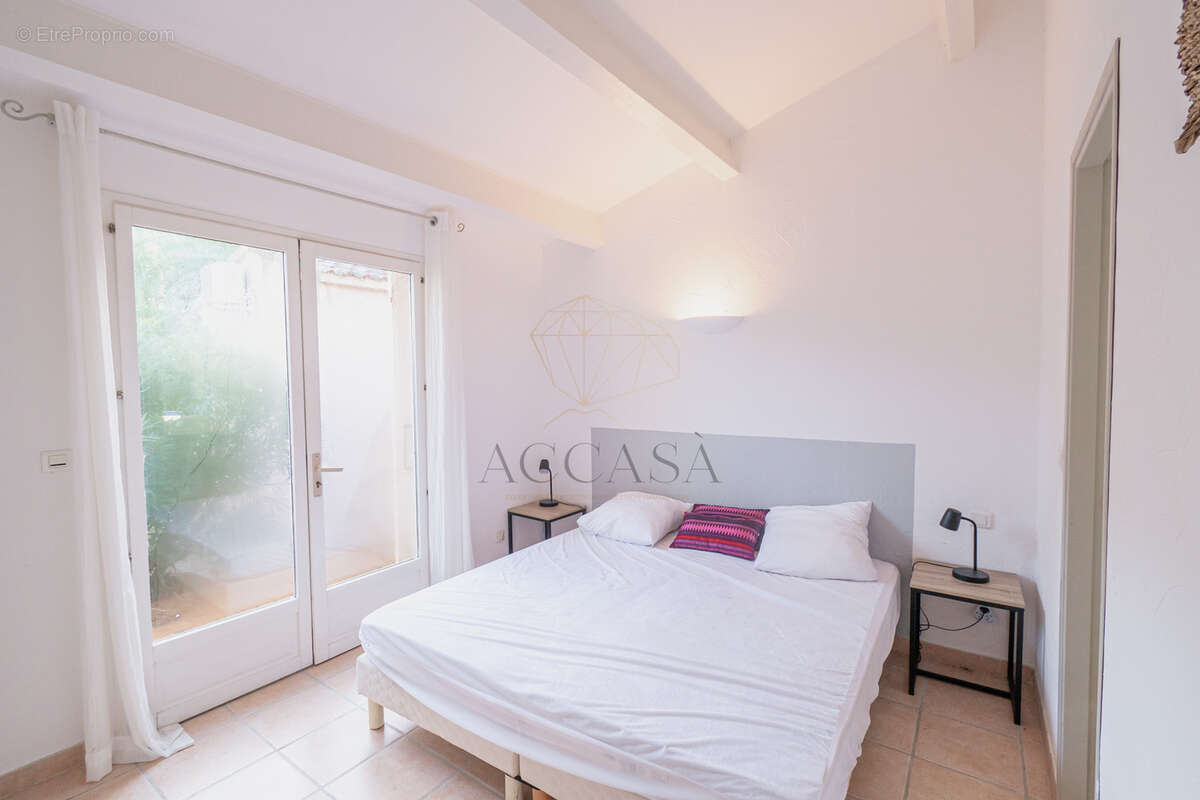 Maison à PORTO-VECCHIO