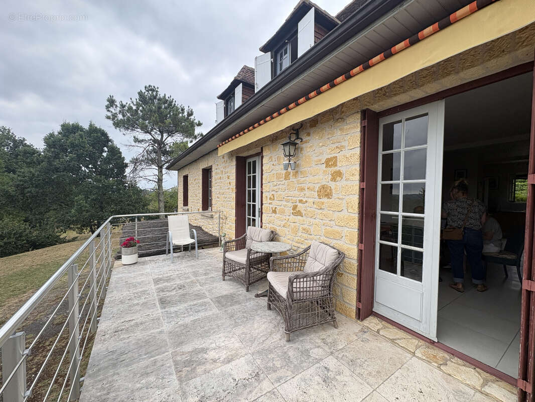 Maison de caractère avec appartement indépendant, 3 terrasses et parc arboré de 3 088 m2   Belvès - photo 8