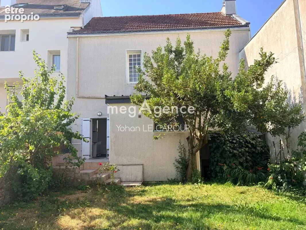 LORIENT — Le charme d’une maison des années 30, avec jardin - photo 10