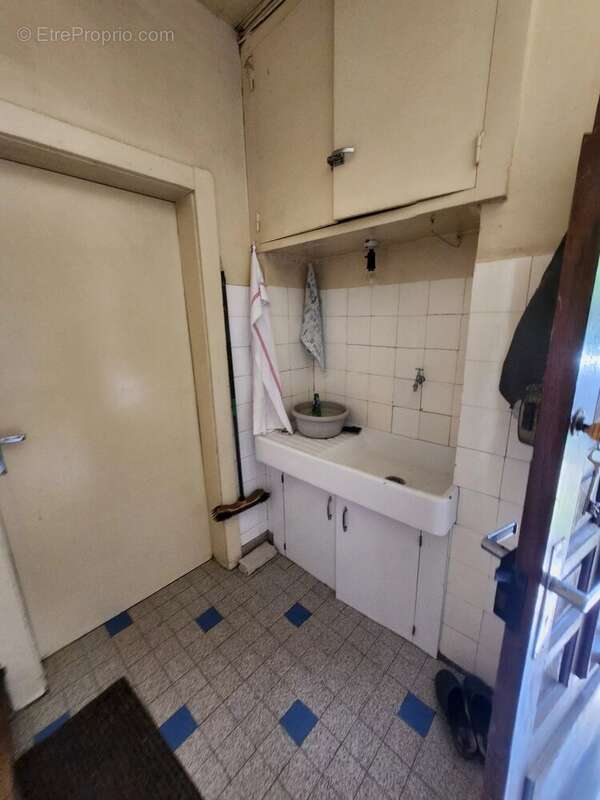 Maison à CHAILLAC-SUR-VIENNE