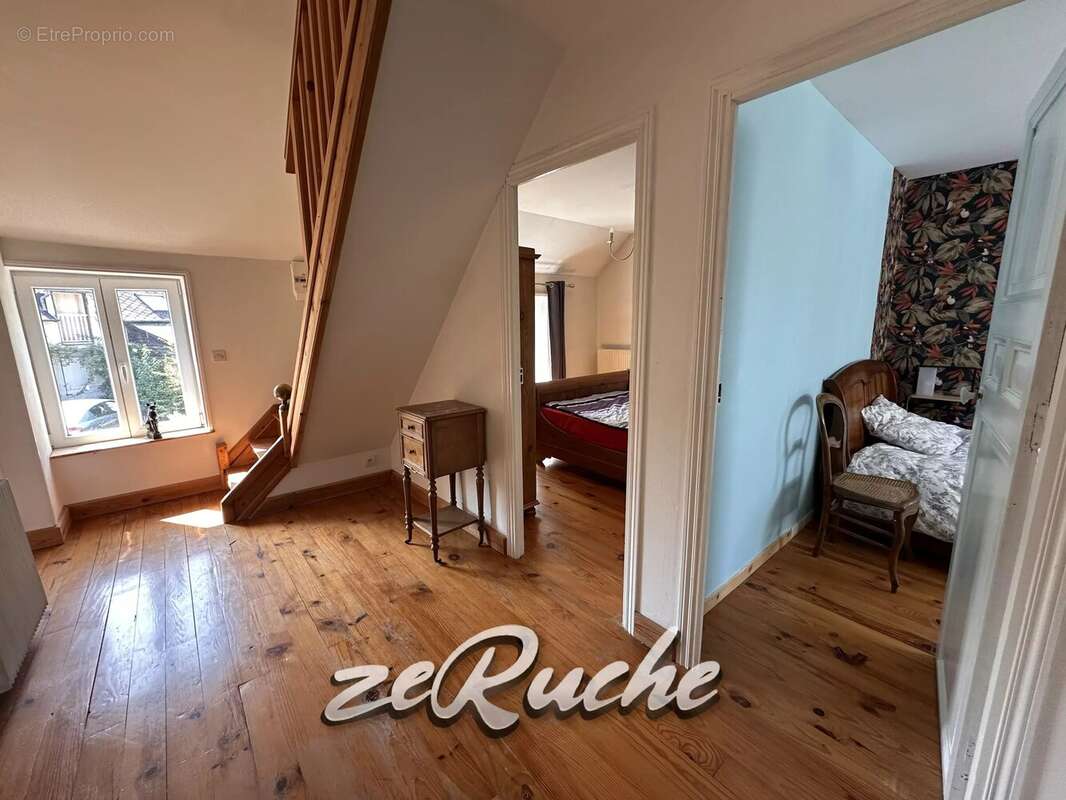 Grande maison de caractère à Cahagnes de 411m², 3 chambres d'hôtes et 2 gîtes - photo 28