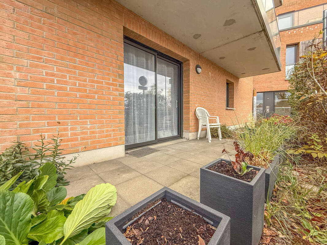 Appartement à CHERENG