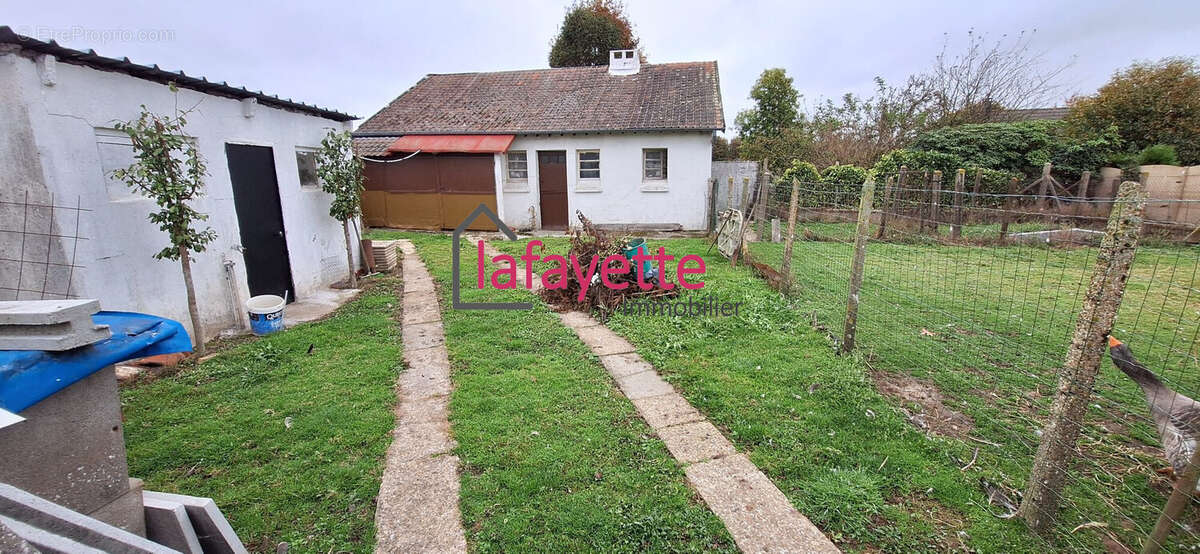 Maison à SAINT-ROMAIN-DE-COLBOSC