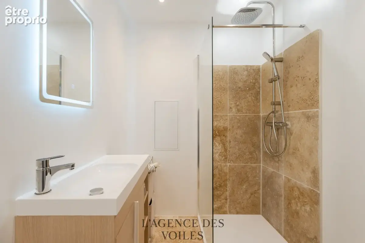 Maison T4 avec jardin et piscine - photo 11