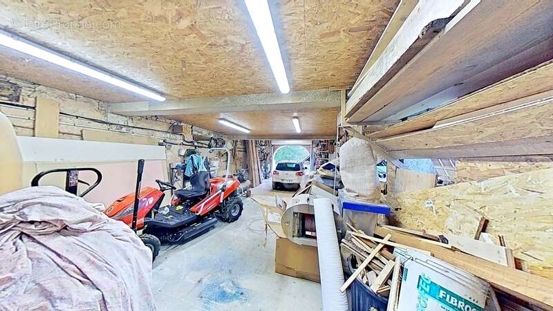 Maison à ETREPIGNEY