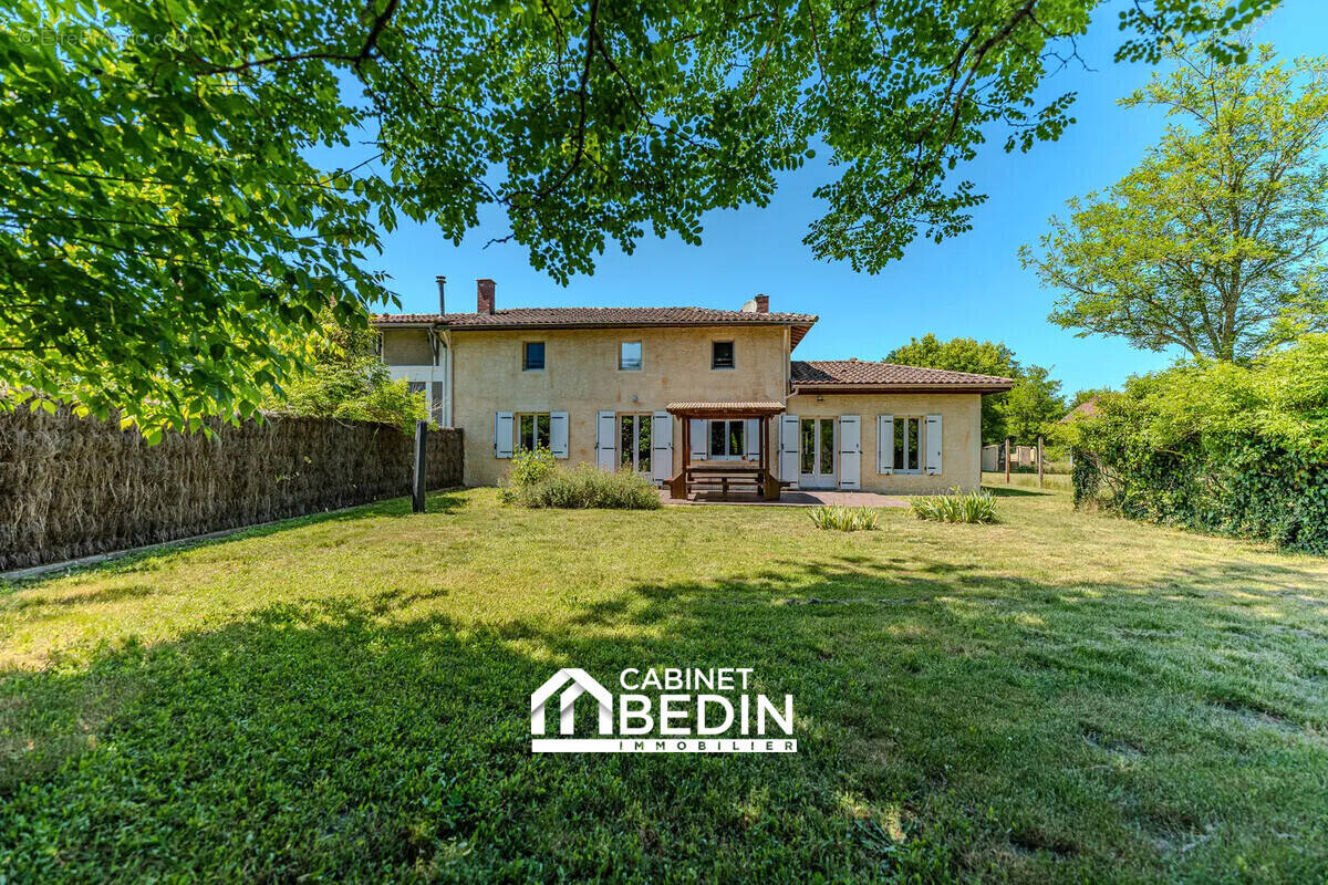 Maison à SALLES