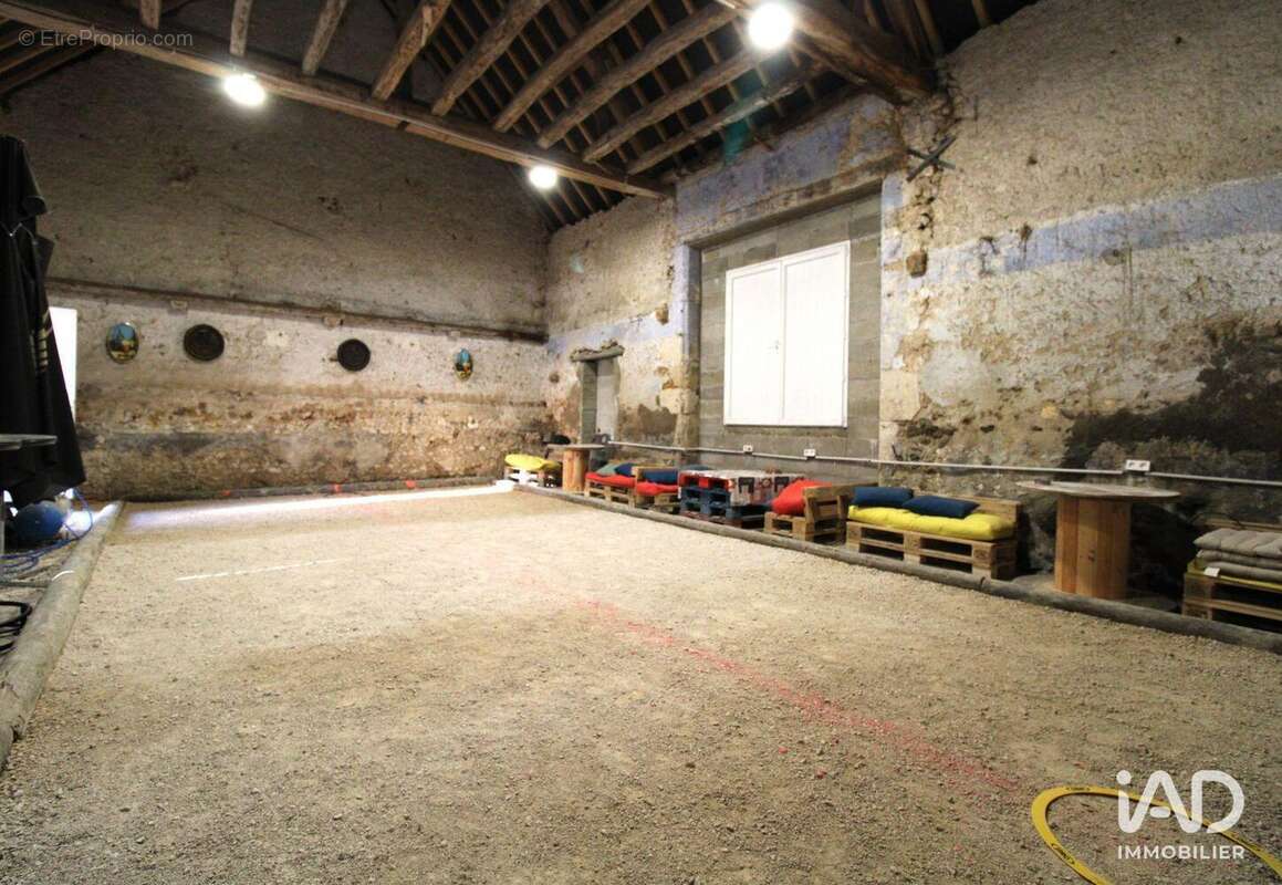 Photo 8 - Commerce à HERBAULT