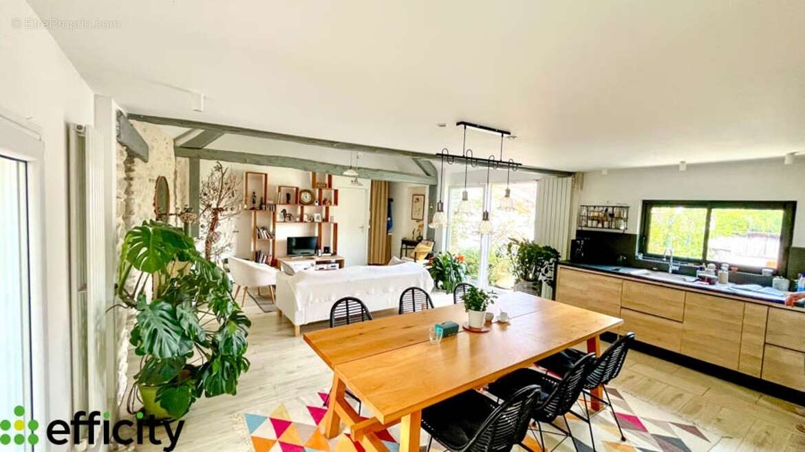 Appartement à MANTES-LA-VILLE