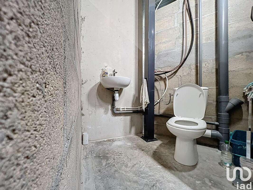 Photo 5 - Commerce à BRIE-COMTE-ROBERT