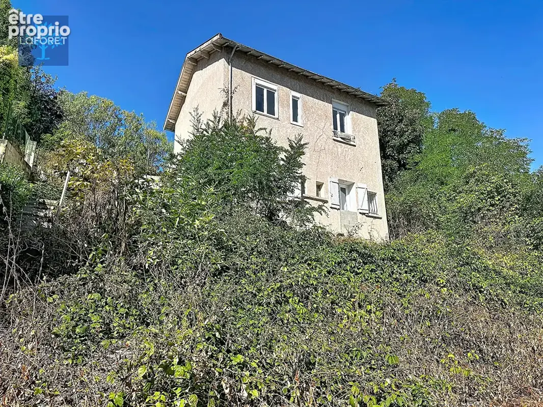 Maison individuelle - 2 Appartements T2 - 76m2 - idéal location - photo 1