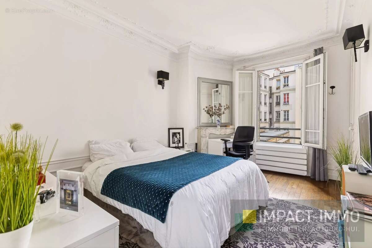 Appartement à PARIS-18E