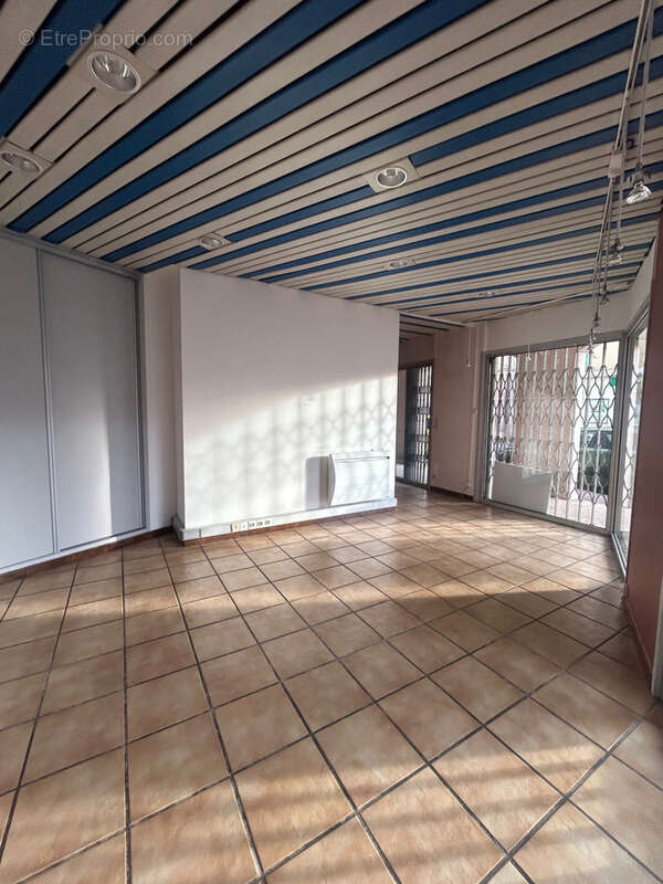 Commerce à CHAUMONT