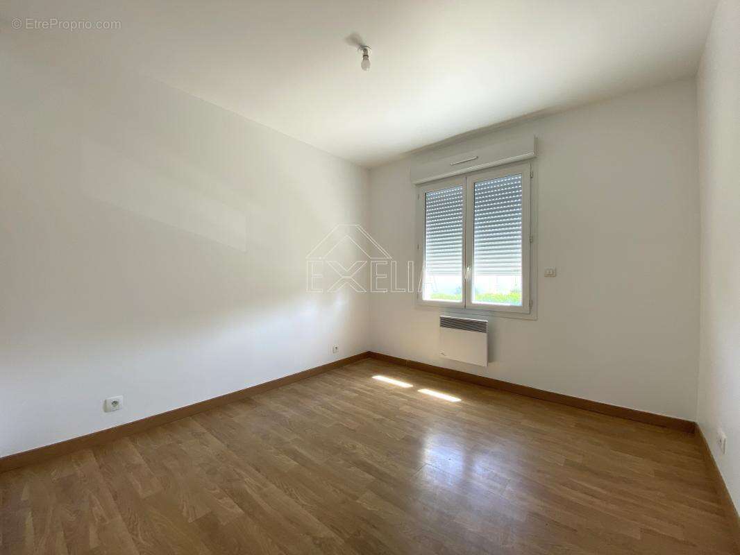 Appartement à ROSNY-SUR-SEINE