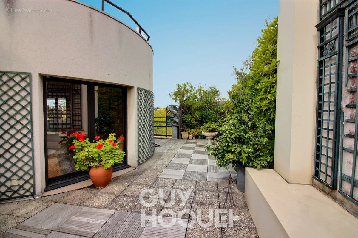 Appartement à RUEIL-MALMAISON