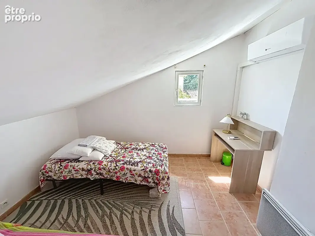 PIOLENC - Maison 5 chambres, garage et jardin - photo 11