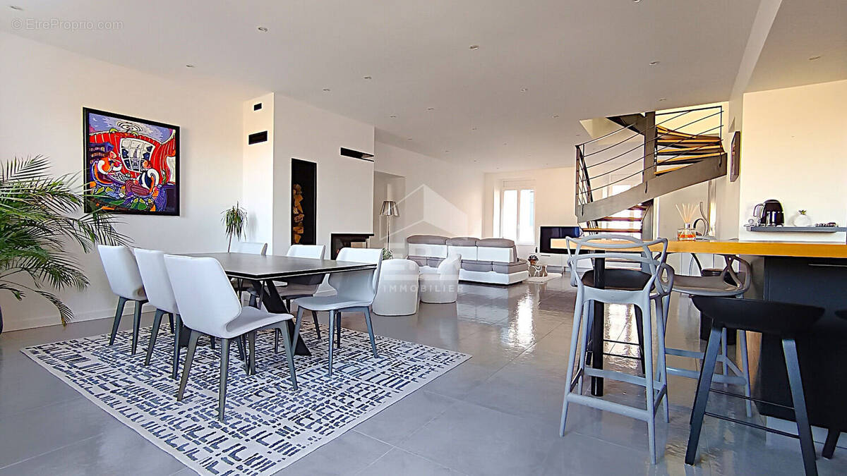 Appartement à LE PUY-EN-VELAY