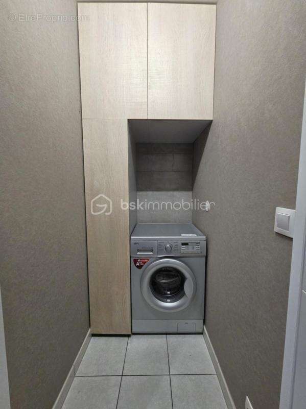 Appartement à VAUJOURS