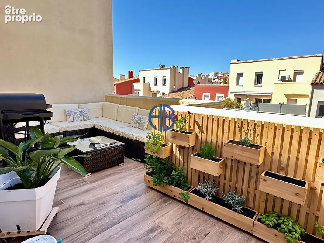 Superbe duplex T4 vue mer et parking - Secteur Centre Port - photo 5