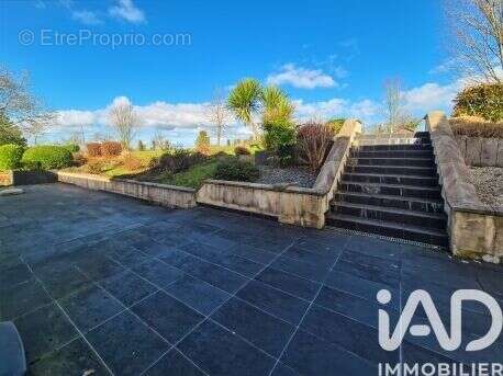 Maison 164 m² à Priziac  - photo 7