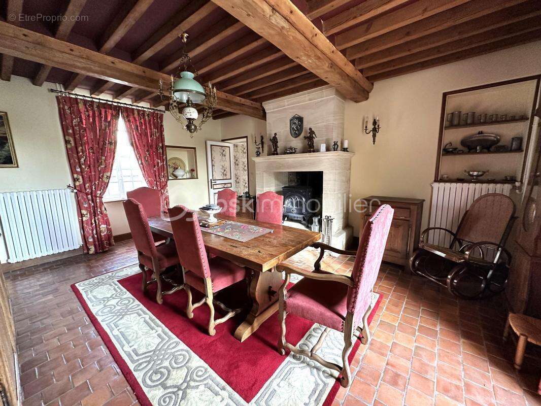 Maison à THAON
