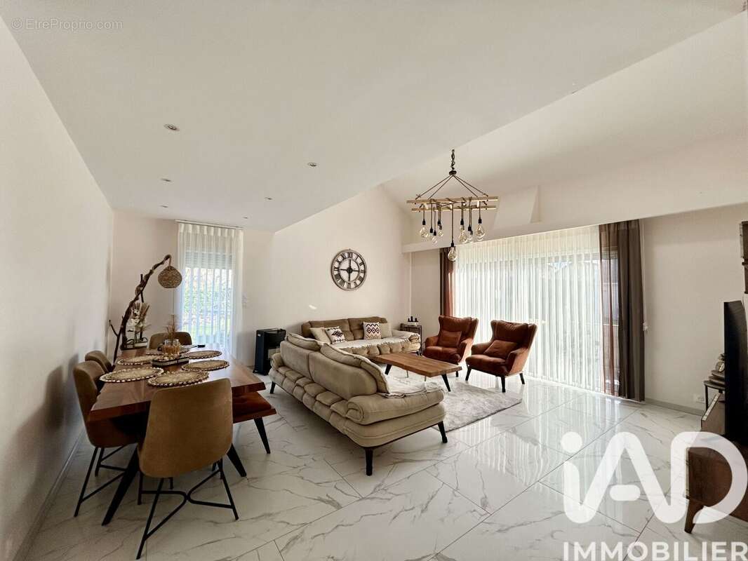 Photo 8 - Maison à CUBLAC