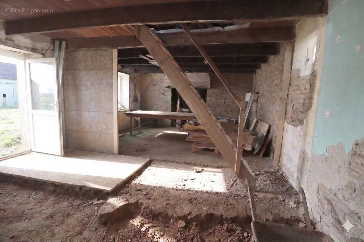 Maison à POULLAOUEN
