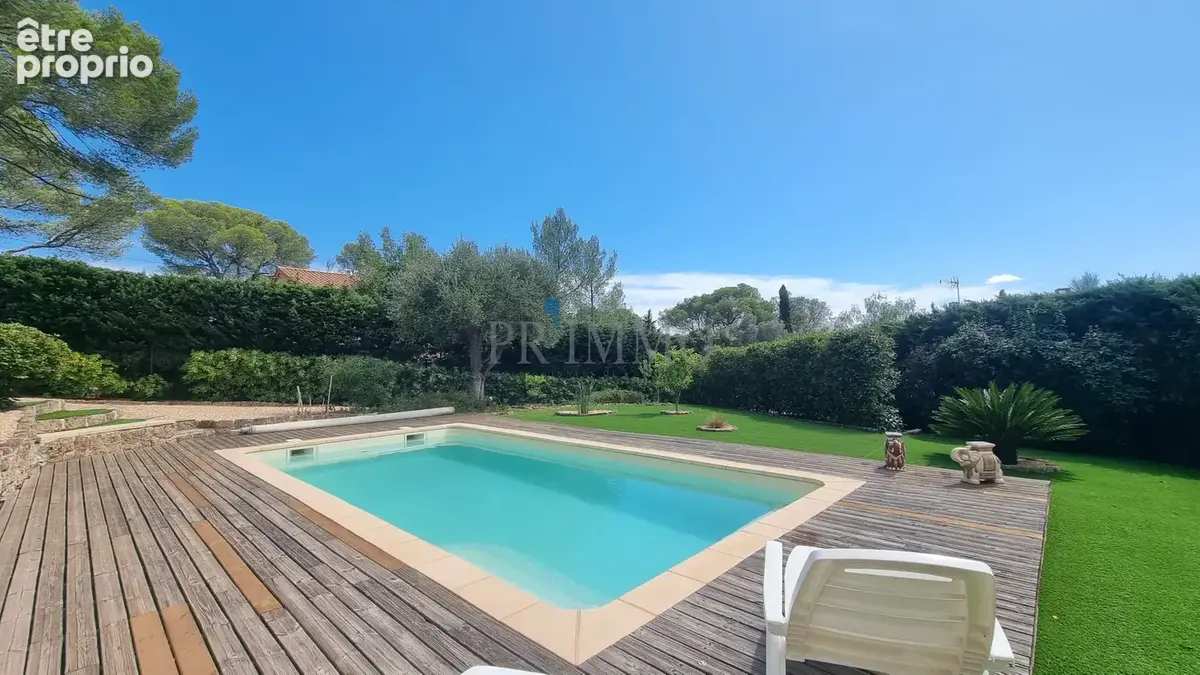BOULOURIS   Villa au calme, piscine chauffée et vue mer - photo 6