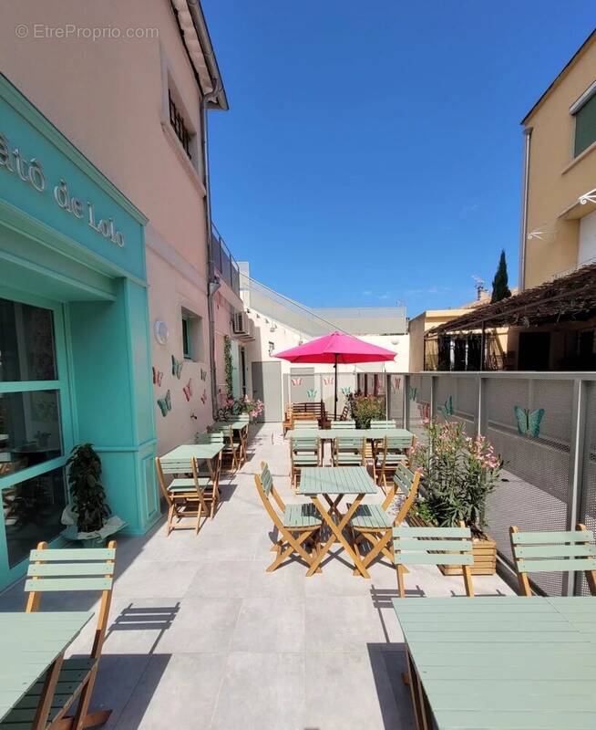 Commerce à MALLEMORT