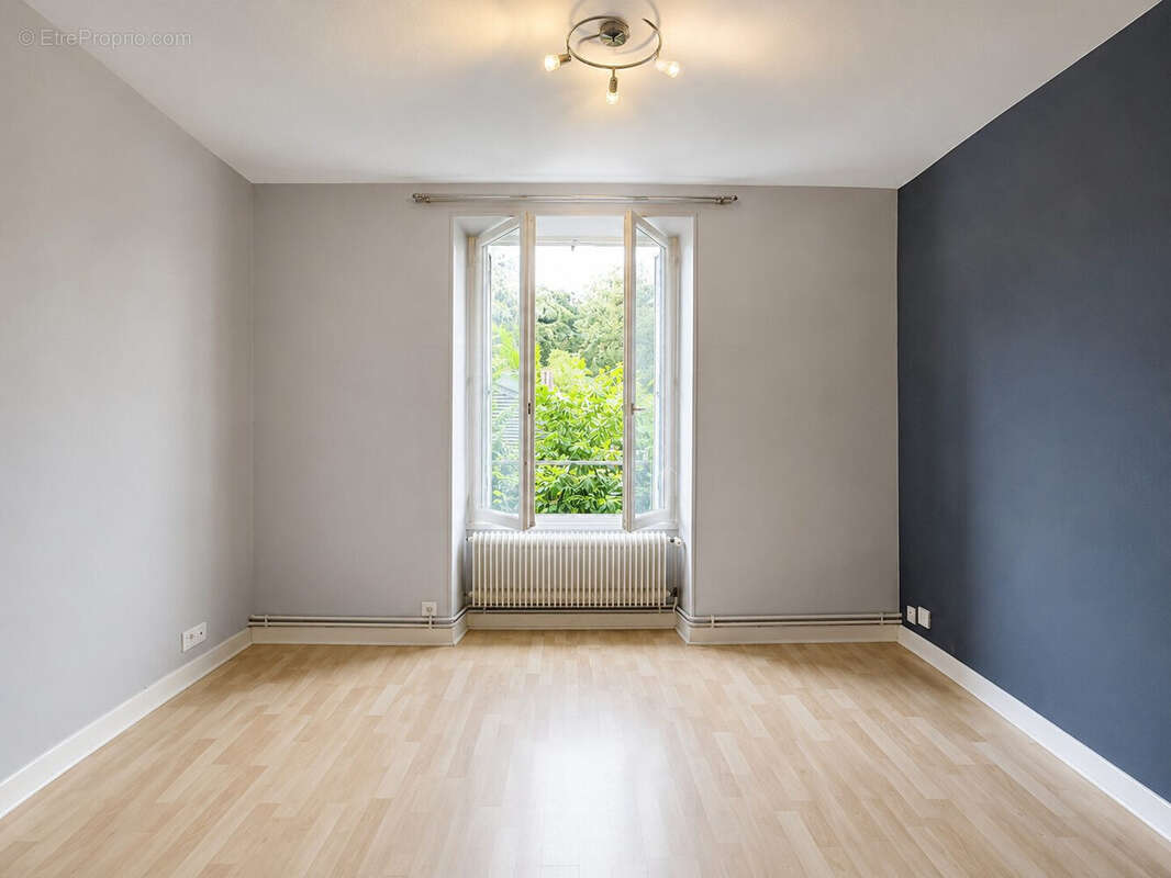 Appartement 46 m² à Clermont-Ferrand  - photo 2