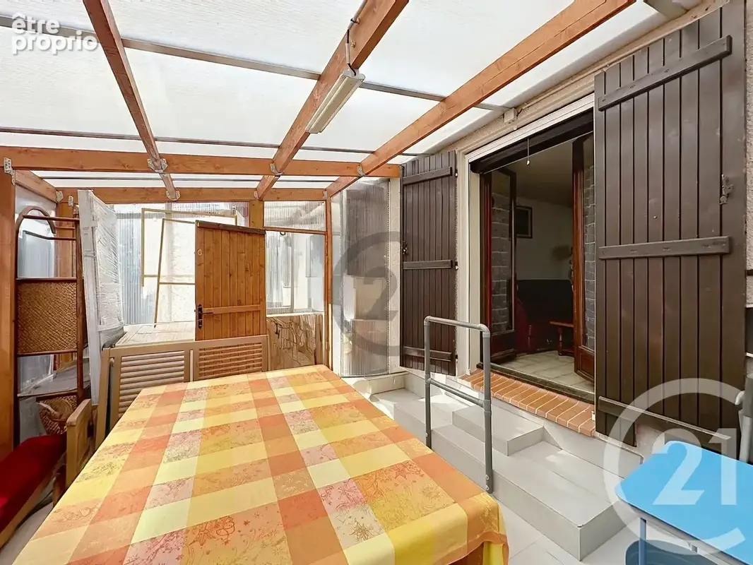 Maison 4 pièces 105 m² à vendre à Sainte-Colombe (77650) - photo 4