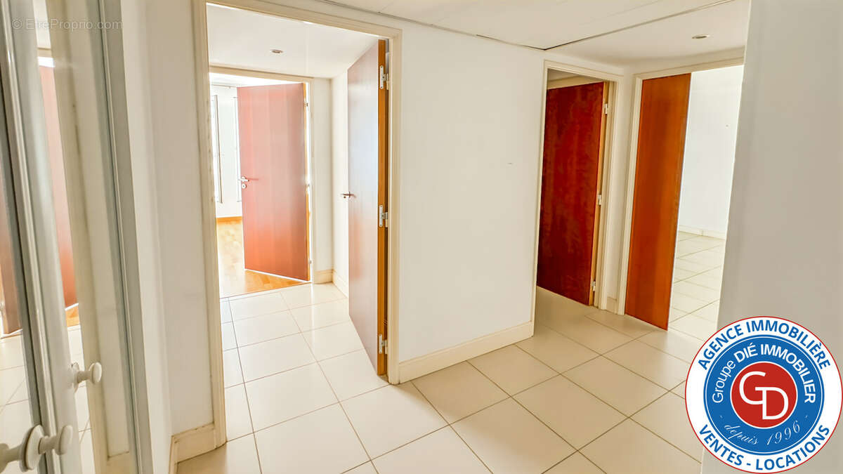 Grand appartement de type 2 - photo 10