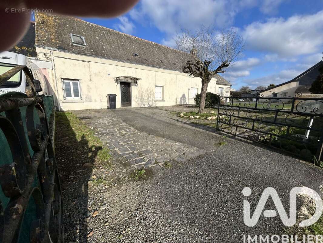 Photo 3 - Maison à COMBREE