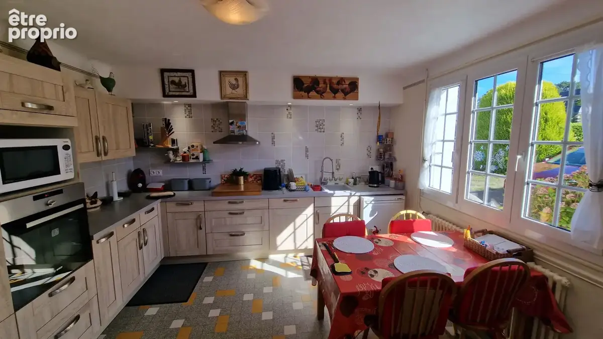 CÔTES D'ARMOR  Merdrignac  Maison néo-bretonne avec terrain et dépendances  - 4/ 5 chambres - photo 4