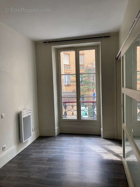 Appartement à PARIS-7E
