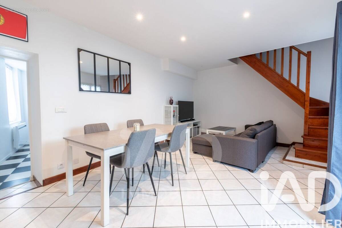 Photo 1 - Appartement à BEAUMONT-SUR-OISE