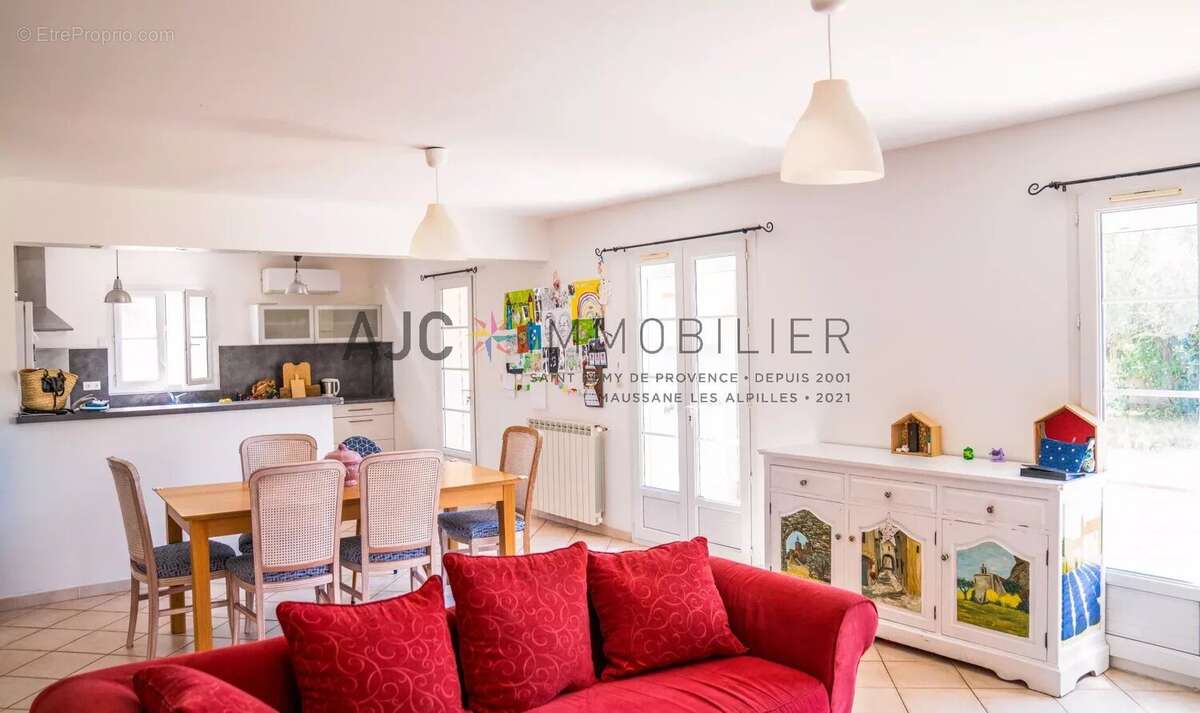 Maison vue alpilles, jardin et potentiel piscine - saint-remy-de-provence - photo 7