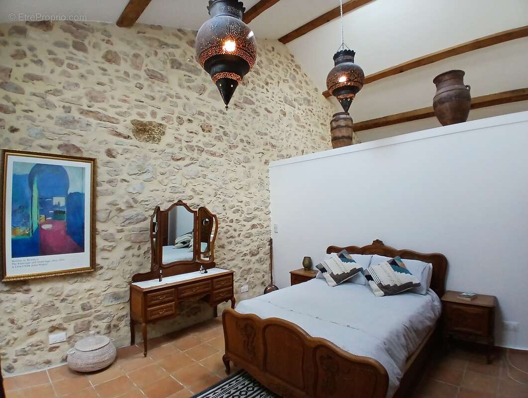 Maison à SAINT-CHINIAN