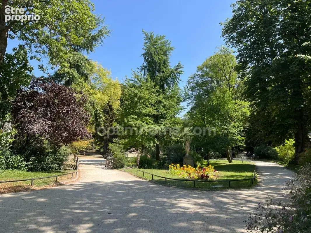 CLICHY (HAUTS DE SEINE, 92) – 2 pièces F2/T2 – excellent état – 40,10 m² - Proche transports, centre-ville, commodités et parc R - photo 14