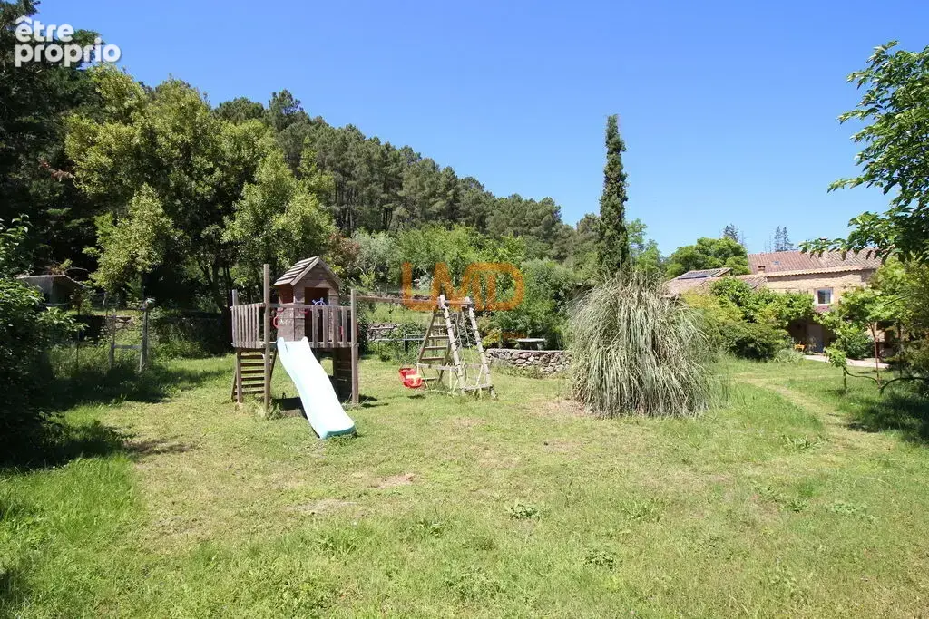 Propriété de caractère avec 2 gîtes, piscine et terrain construc - photo 20