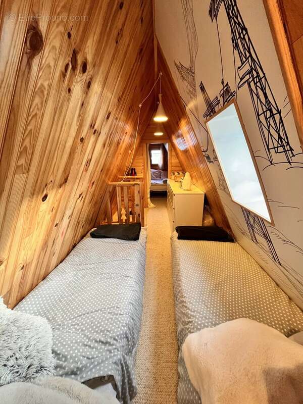 Maison à LES ANGLES