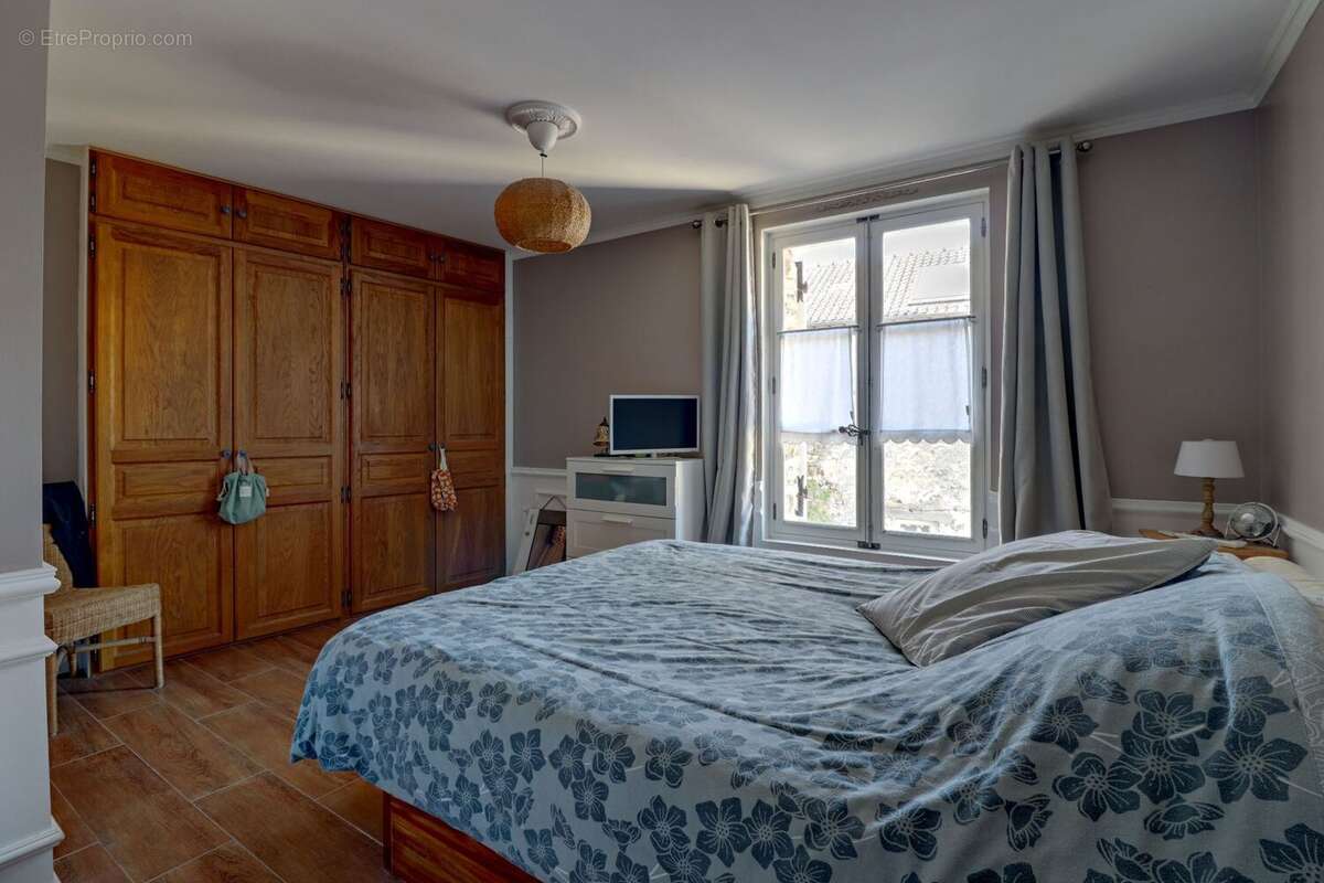 Maison à JUMEAUVILLE